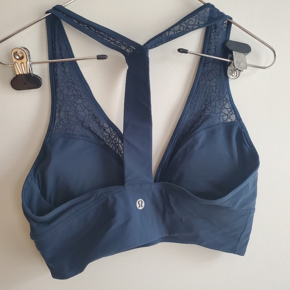 Lululemon bra - Picture 2 of 2